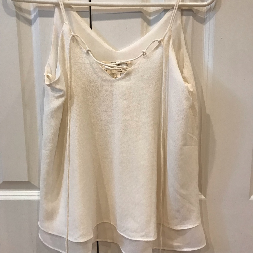 3/$12 Sweet Wanderer top: Sm